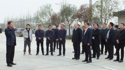 熱烈歡迎鄖西縣代表團蒞臨我司調研指導！